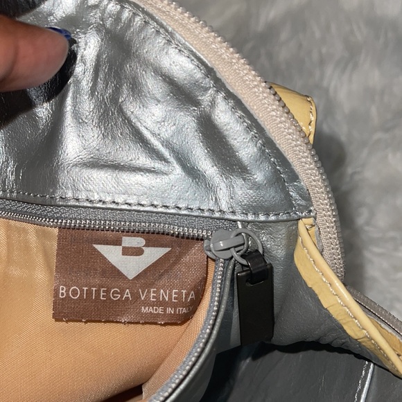 Bottega Veneta Semisphere Shoulder-bag in Camel GUC - Picture 14 of 16